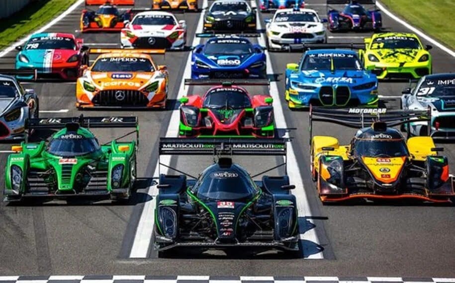 Carros da Império Endurance Brasil. Foto: Bruno Terena