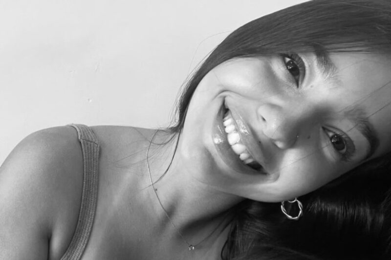 Imagem da adolescente morta envenenada