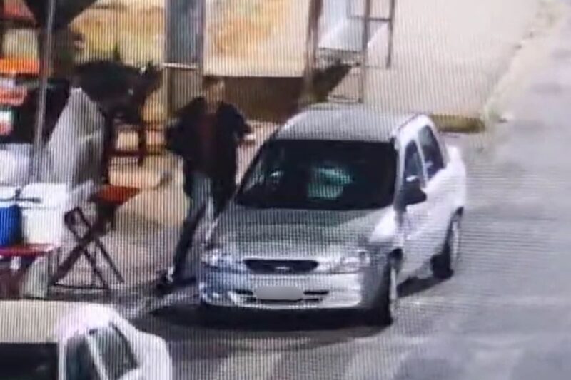 Imagens de câmeras de segurança da porta do bar onde ocorreu a briga