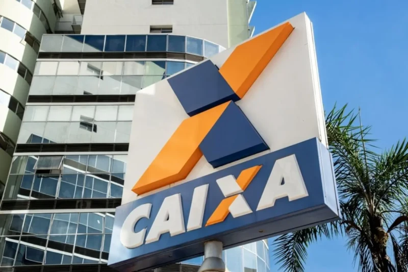  Cartaz publicitário de leilão de imóveis promovido pela Caixa Econômica Federal