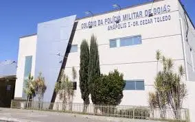 Fachada do Colégio da Polícia Militar de Goiás Dr. César Toledo, em Anápolis