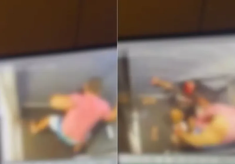 Cena de violência doméstica registrada por câmera de segurança mostra homem desferindo socos contra mulher em elevador.