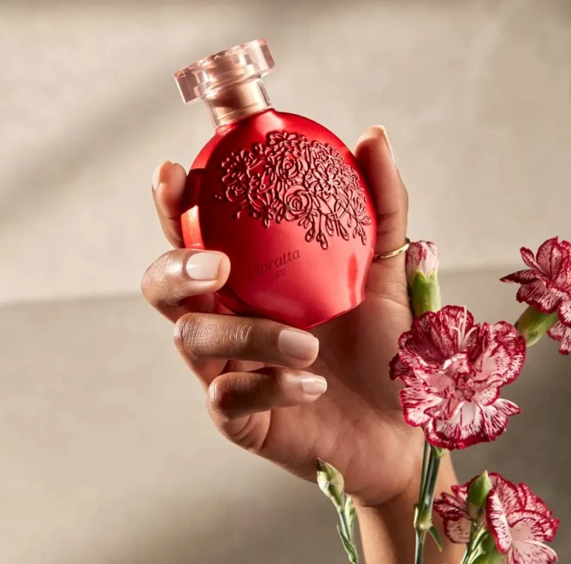 Floratta_Red_B75792_maos