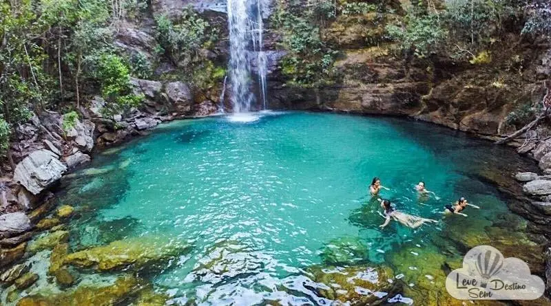 cachoeira-santa-barbara-cavalcante-sao-jorge-alto-paraiso-chapada-dos-veadeiros.jpg-2