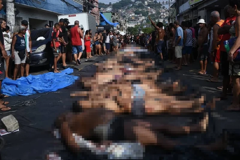 Moradores-vendo-os-corpos