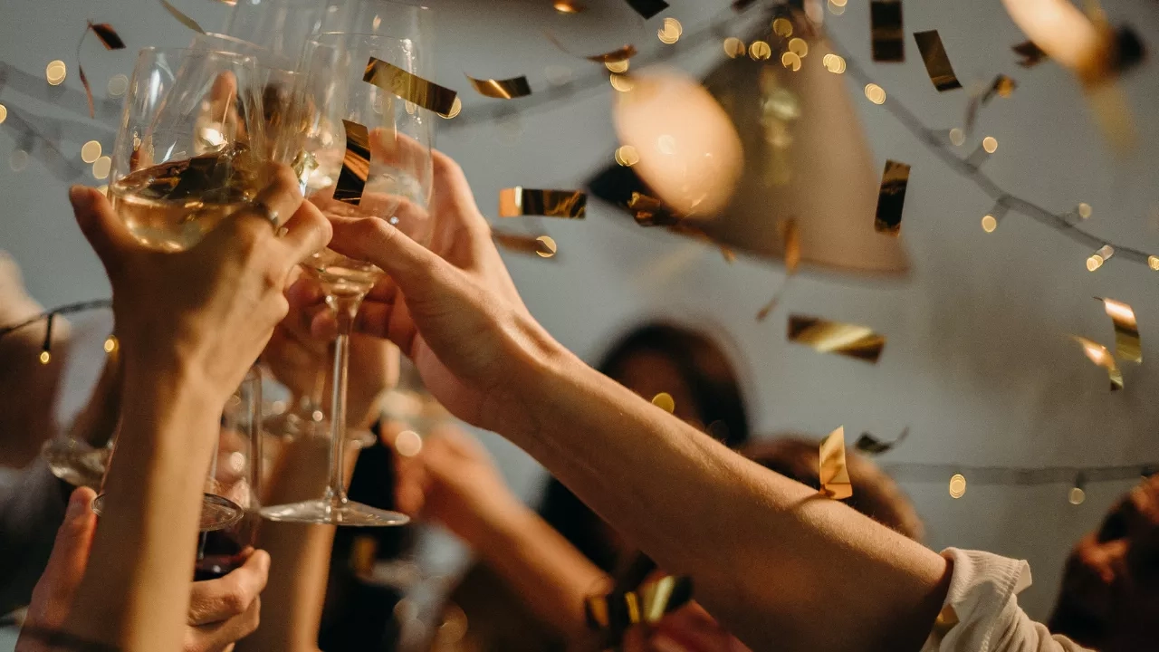 6-espumantes-dignos-do-seu-brinde-no-reveillon_abre