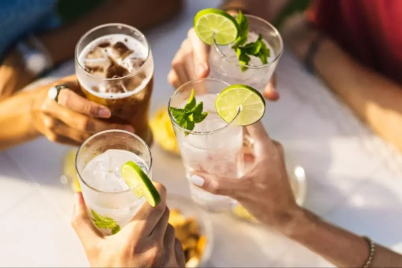 dicas-para-servir-bebidas-1024x683