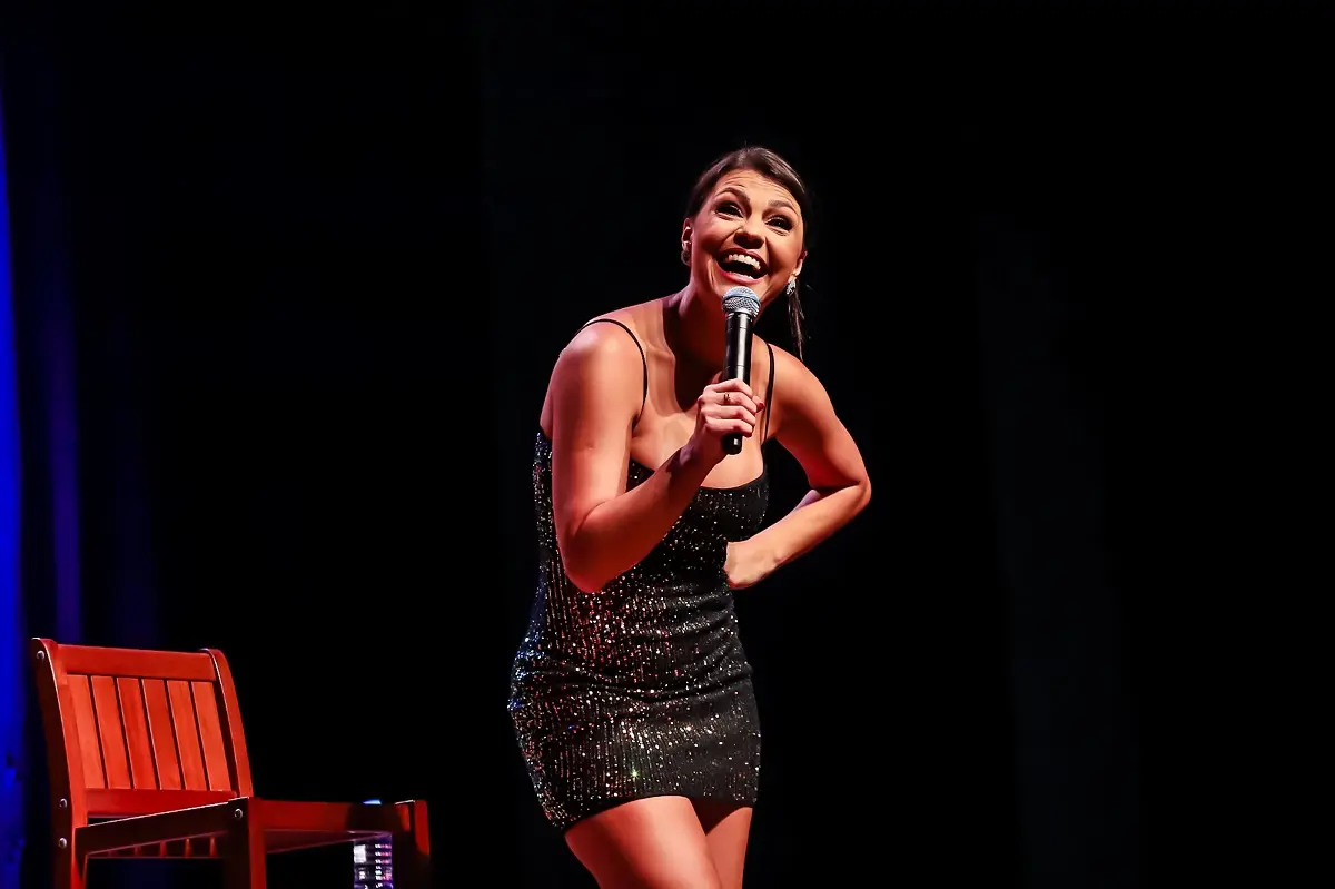 comediante-bruna-louise-se-apresenta-no-lulu-benencase-neste-sabado-20250915182857000