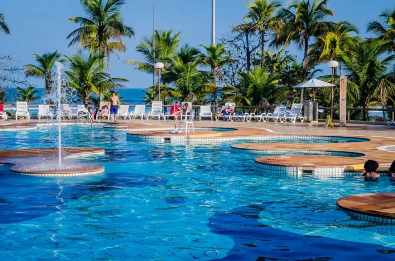 Sesc-bertioga-piscina