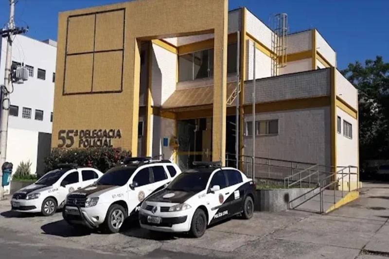 ela-foi-localizada-por-policiais-da-55-dp-queimados