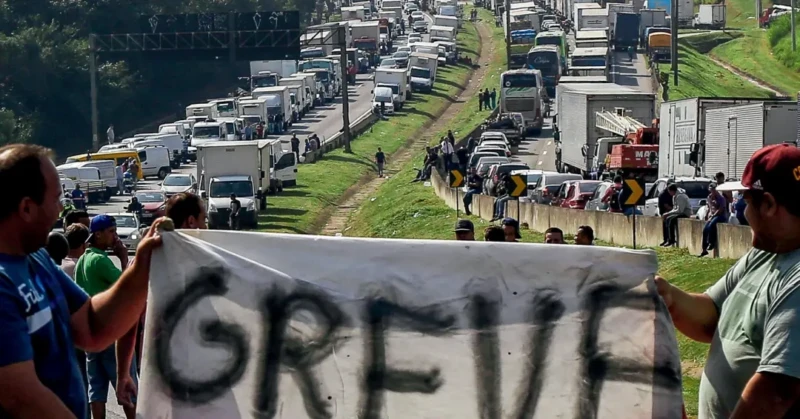 GREVE-CAMINHONEIROS-2018-6215.jpg