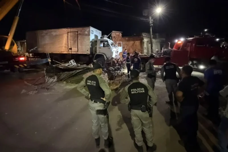 tragedia-bar-caminhao-2-e1779449940419-1024x683