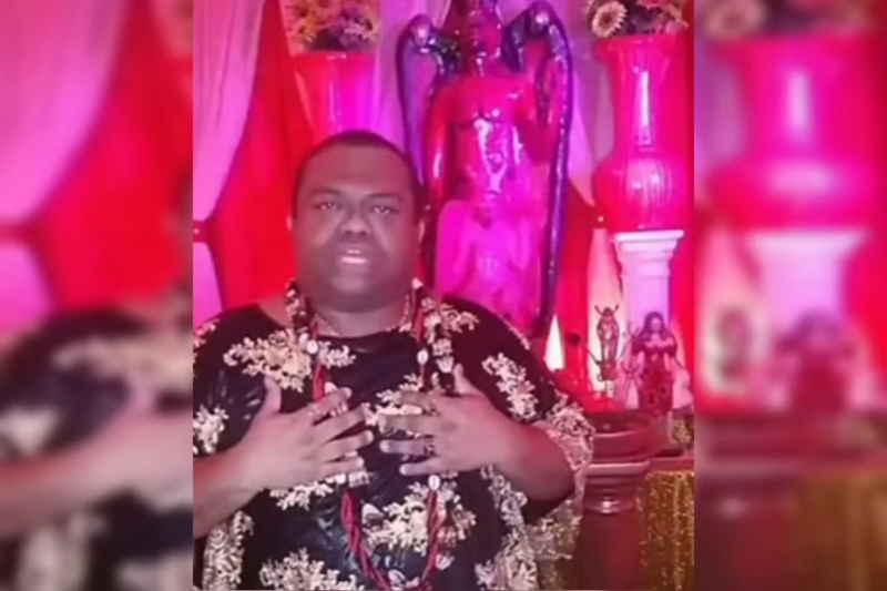 Bruxo Paulo Padilha, fundador da Igreja de Lúcifer no Ceará
