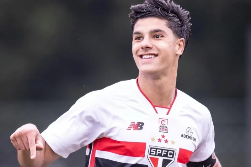 nicolas-spfc1
